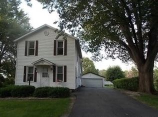531 W State St, Paxton, IL 60957