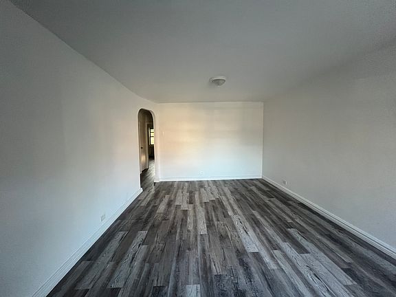 3rd image of 2128 Brown St Floor 2