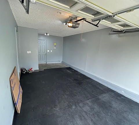 3rd image of 11 Windale Ct