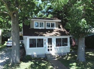 754 W Bayview Ave, Put In Bay, OH 43456