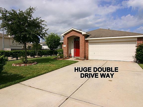 2nd image of 7823 Northfork Hollow Ln