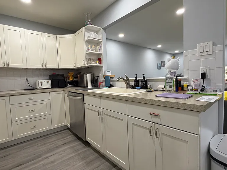 9144 Ellie Dr #B — Photo 25