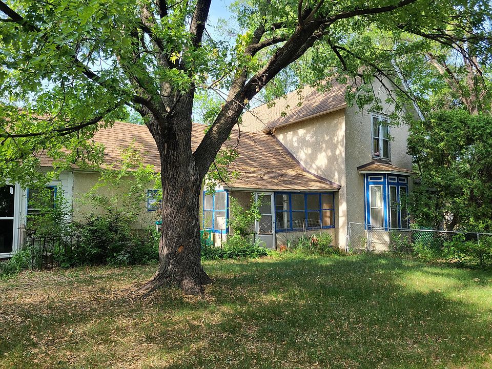 1st image of 7557 Noble Ave N