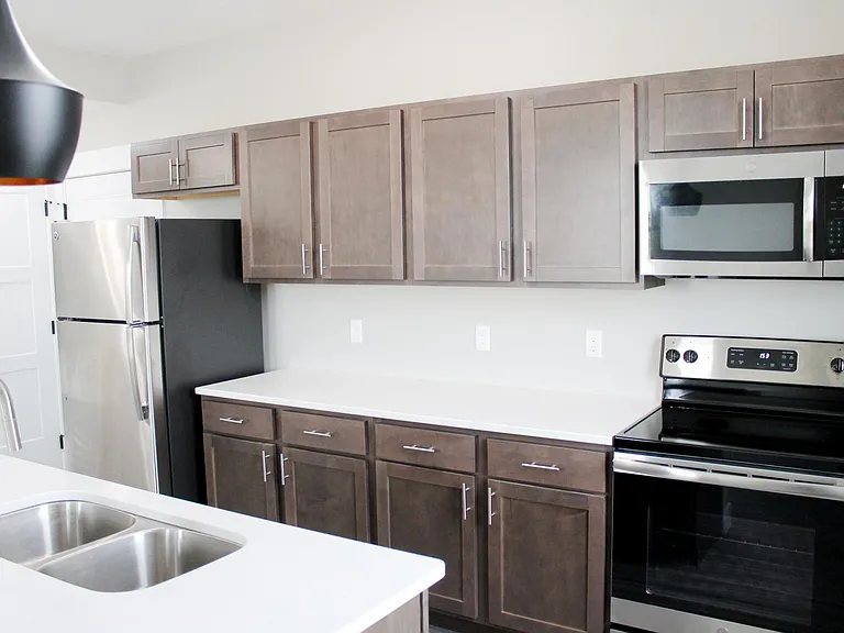 Prairie Heights Apartments — Photo 16