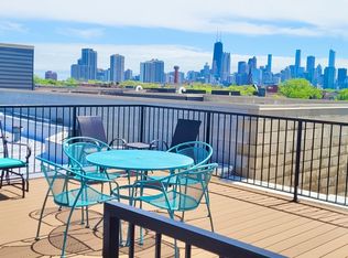 2136 N Halsted St APT 1R, Chicago, IL 60614