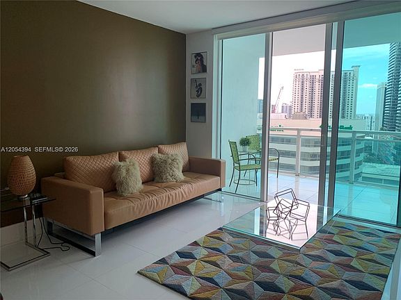5th image of 950 Brickell Bay Dr APT 1900