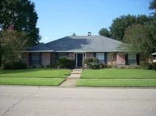 15813 Hogenville Ave, Baton Rouge, LA 70817