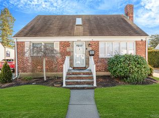 840 Jerusalem Avenue, Merrick, NY 11566