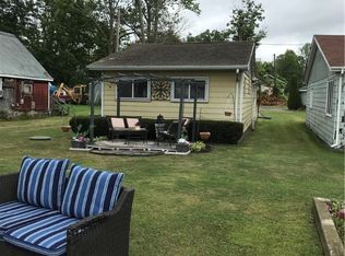 2276 River Rd, Niagara Falls, NY 14304