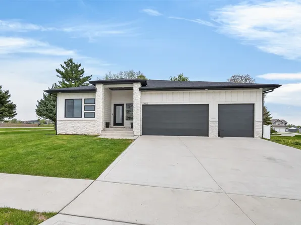 1403 19th St SE, Altoona, IA 50009