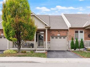 21 Finton Ln, Hamilton, ON L0R 1C0