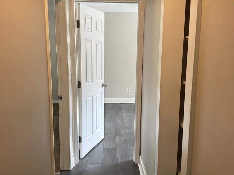 2120 Blair Rd — Photo 20