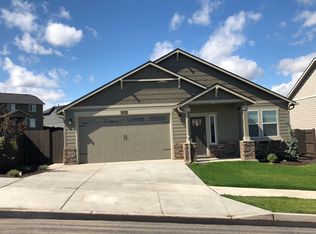 2569 SW 45th St, Redmond, OR 97756