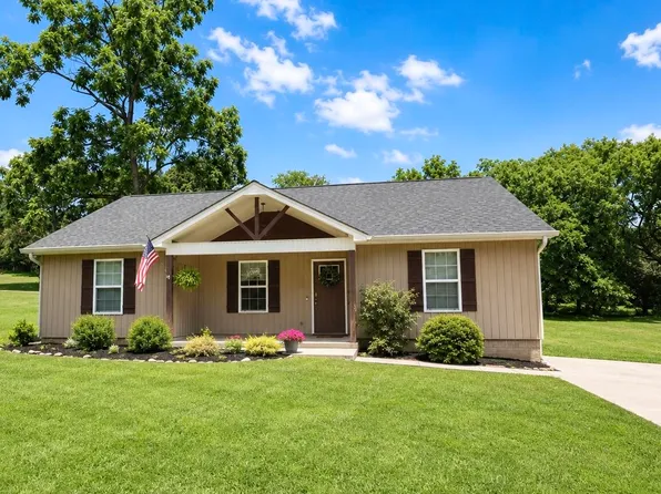 411 Hotwater Rd, Soddy Daisy, TN 37379