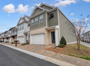 123 Village Green Ave, Woodstock, GA 30189