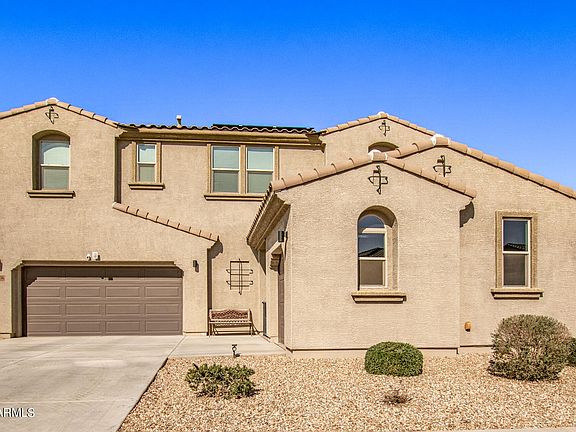 3rd image of 14256 W ARTEMISA Avenue