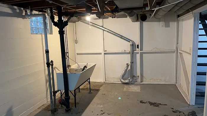 2400 Hillview Ave — Photo 33
