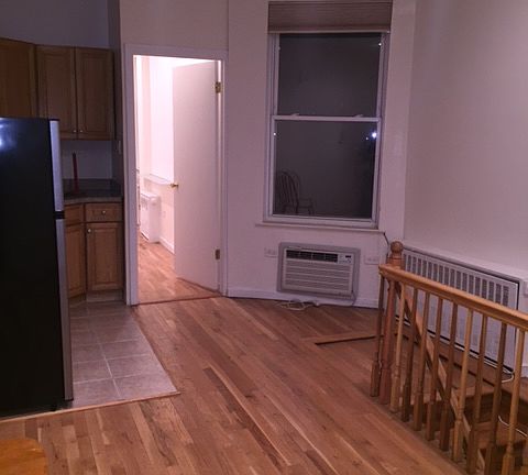 5th image of 324 E 77th St APT 1C