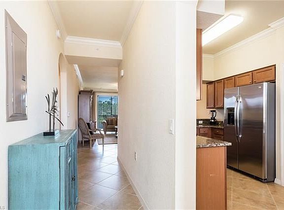 2nd image of 9719 Acqua Ct Unit 225