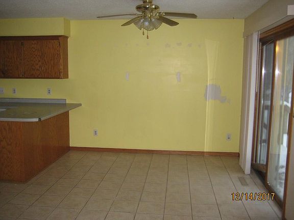 3rd image of 1980 Cope Ave E
