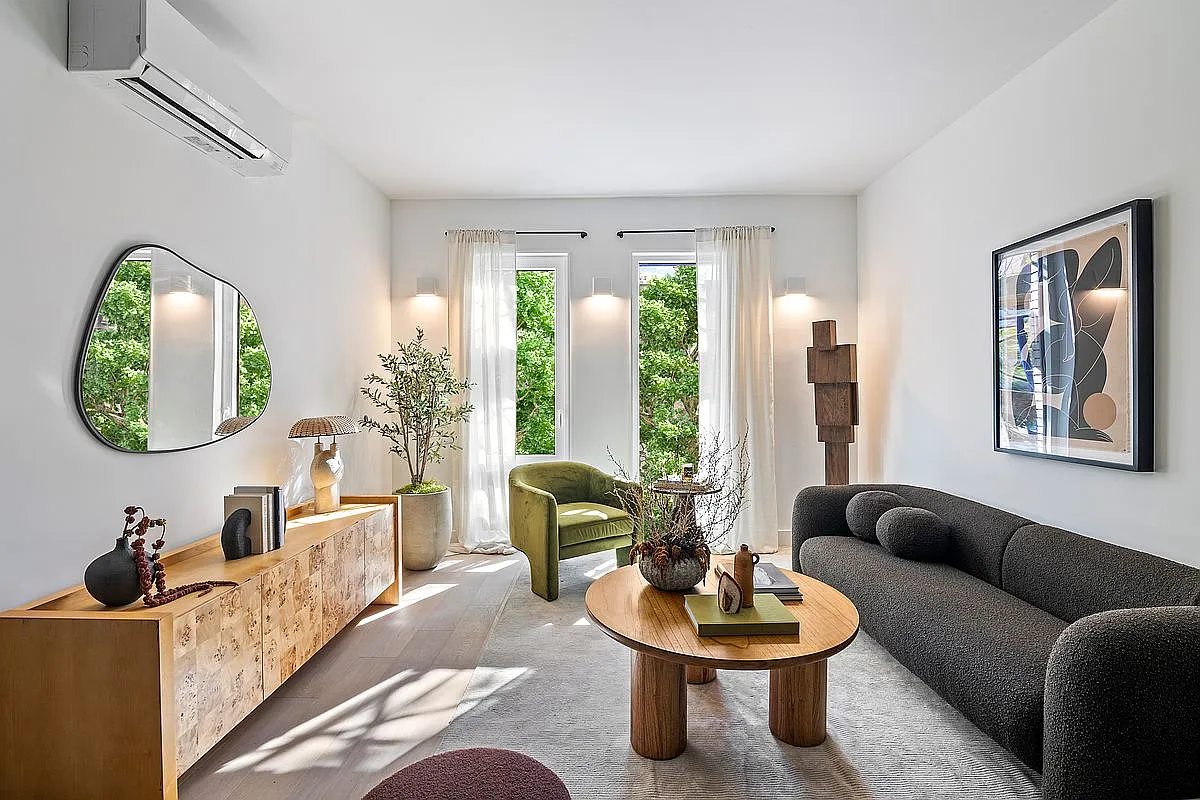 625 New York Ave #3A photo 1