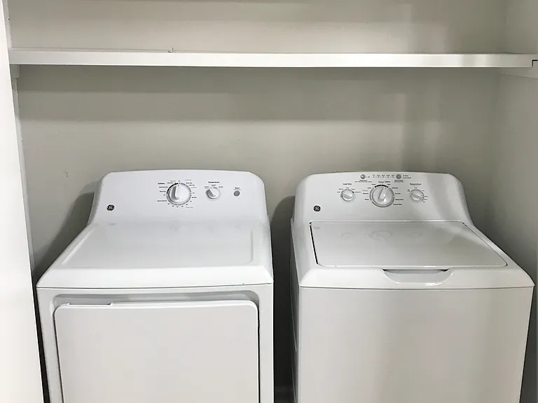 4236 Kaplan Dr — Photo 6