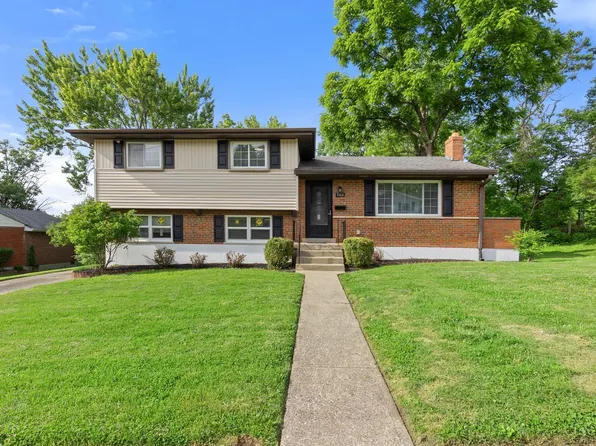 9164 Cherry Blossom Ln, Cincinnati, OH 45231