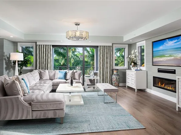 969 8th AVE S #202, NAPLES, FL 34102