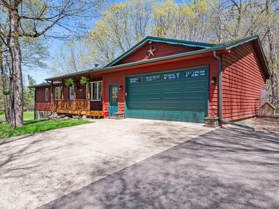 7566 Redwood Ave NW, South Haven, MN, 55382