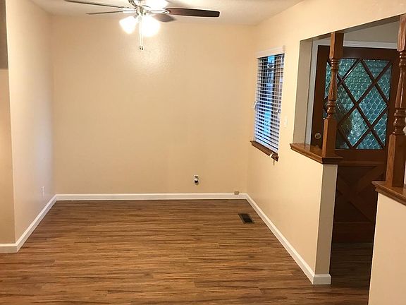 4th image of 4873 E Floradora Ave
