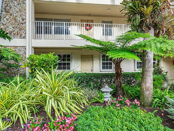 3rd image of 800 Cypress Grove Drive #110