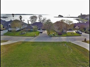 7286 Kingston Cove Ln, Willis, TX 77318