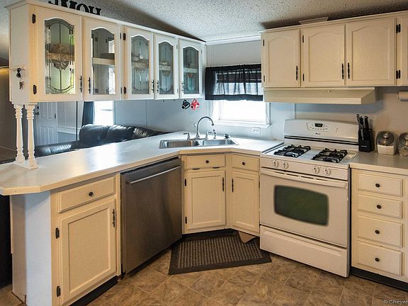 3rd image of 1272 W Lyons St Spc 1