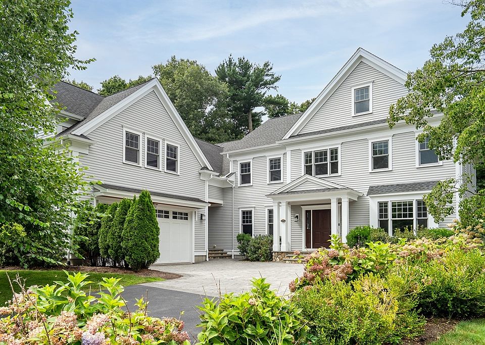 1st image of 88 Woodbine Cir