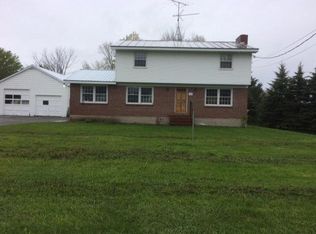 18 Winslow Rd, Albion, ME 04910