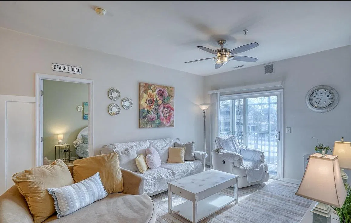 34704 Villa Cir - 1203 — Photo 4