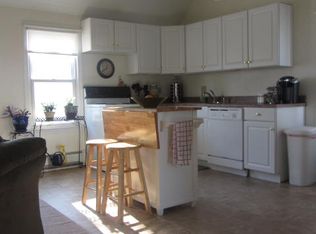 43 Dawson St UNIT C, Milton, NH 03851