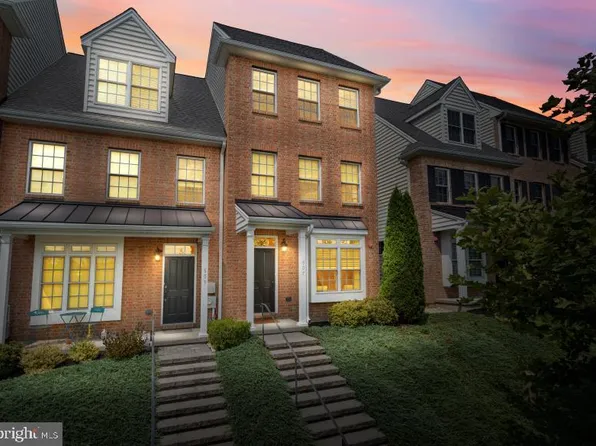 607 W Mulberry St, Kennett Square, PA 19348