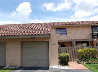 20535 NE 6th Ct, Miami, FL 33179