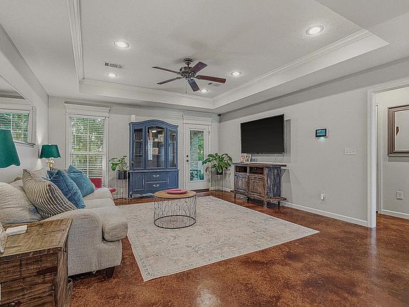 2nd image of 4860 Gregory Dr