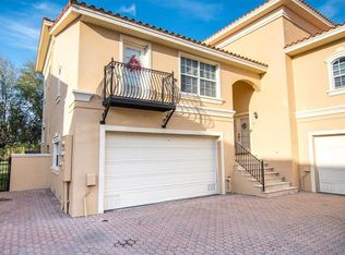 110 Ricardo Way NE APT 5, Saint Petersburg, FL 33704