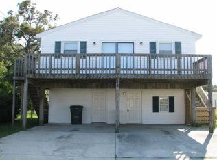 2022 Norfolk St, Kill Devil Hills, NC 27948