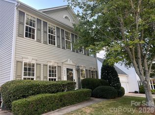 3904 Hermes Ln, Waxhaw, NC 28173