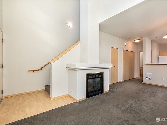 5th image of 14615 1st Lane NE #F