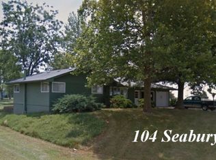 104 Seabury St, Effingham, KS 66023