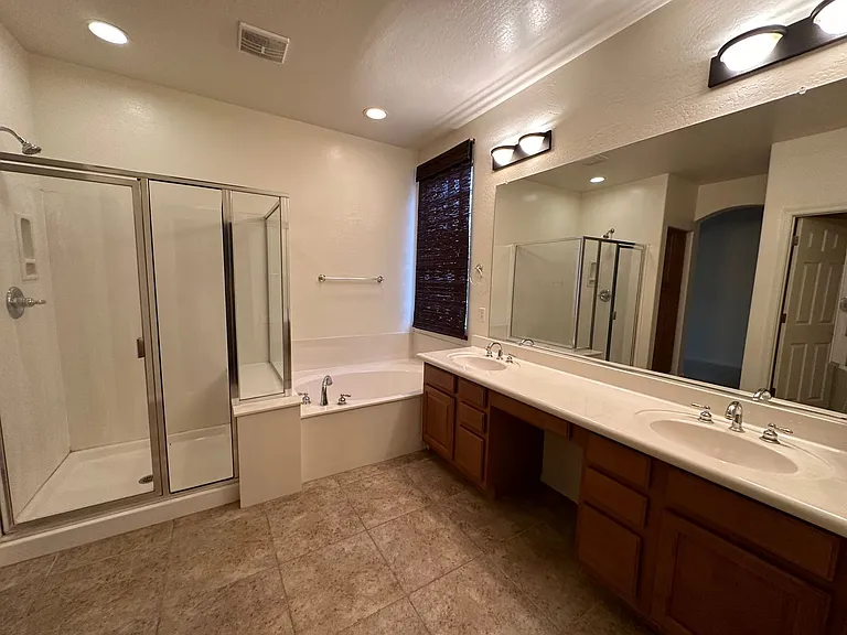 42114 N 44th Dr — Photo 22