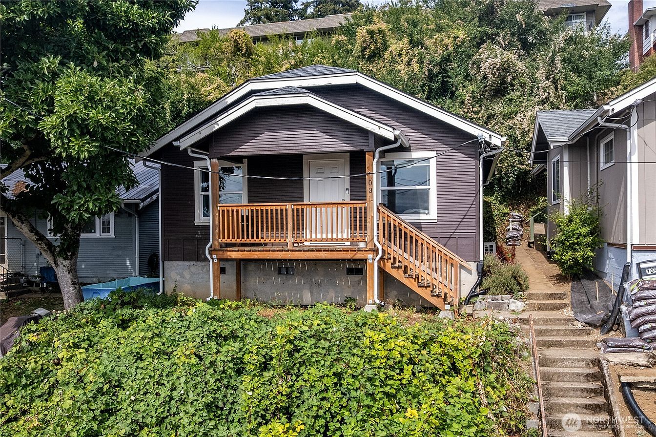 1st image of 703 Allen Street