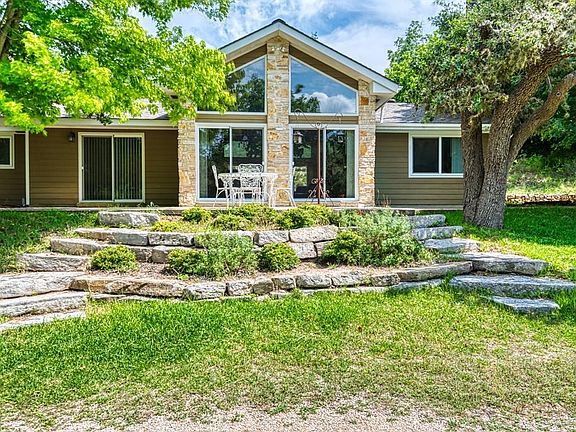 2nd image of 110 Twin Springs Dr