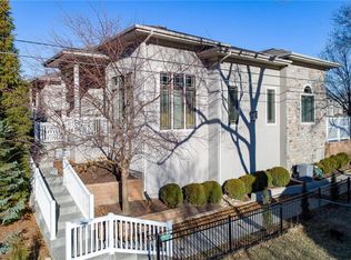 6009 W 102nd Ct, Overland Park, KS 66207