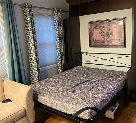 5th image of 315 2nd St APT 205